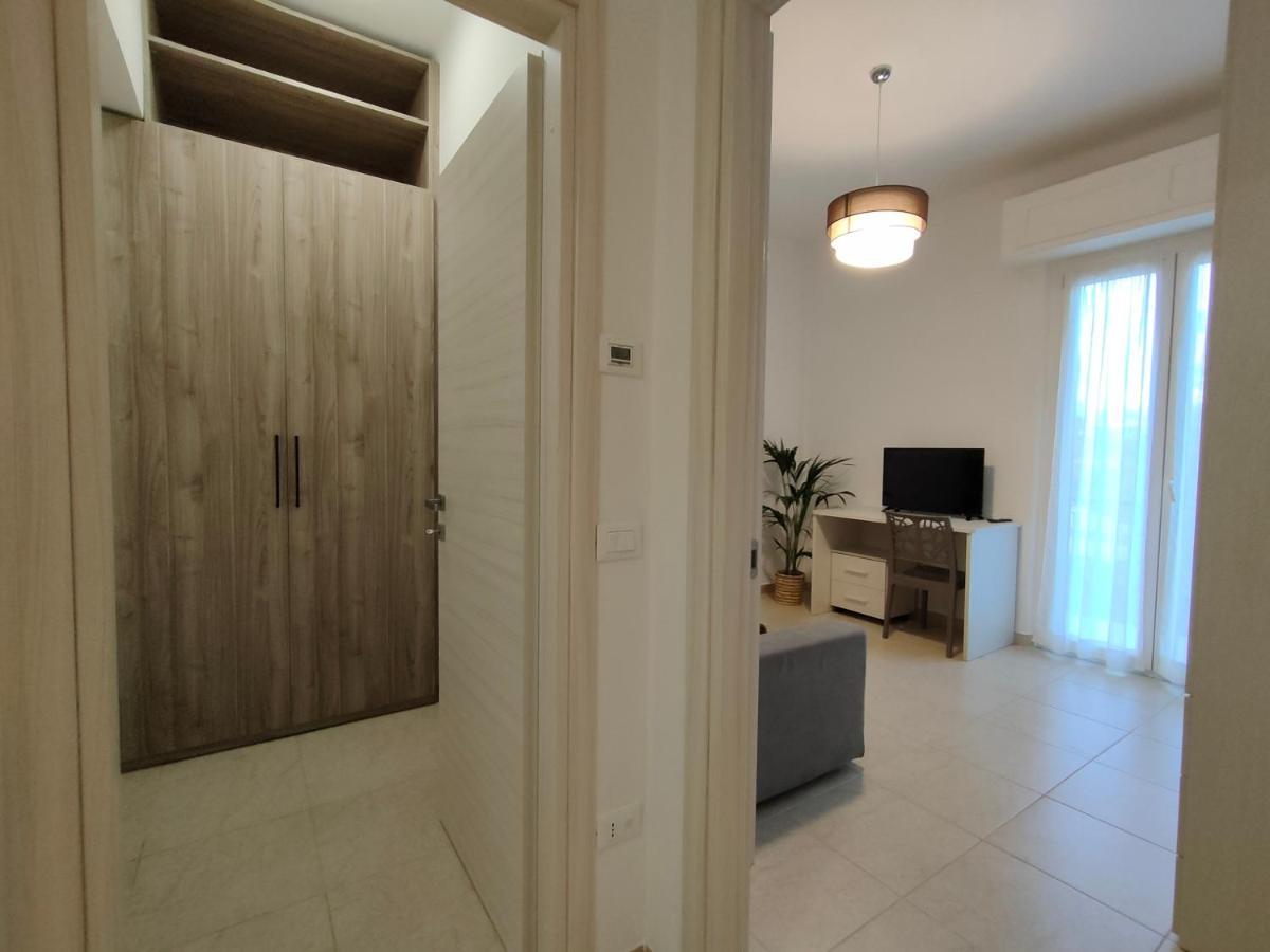 La Casa Di Ewa - Pesaro Centro-Mare Appartement Buitenkant foto